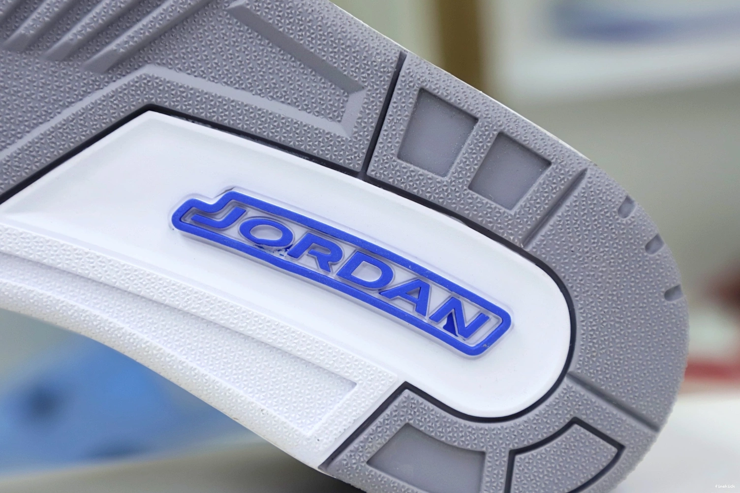 JORDAN AIR RETRO 'RACER (CT8532-145) 3 BLUE' 1224